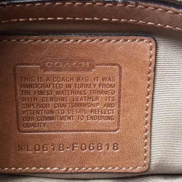 Coach - Picture 5 of 5